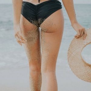 BLACK LAVA KONA BIKINI BOTTOM